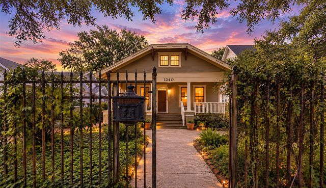 1240 Heights Boulevard, Houston, TX 77008
