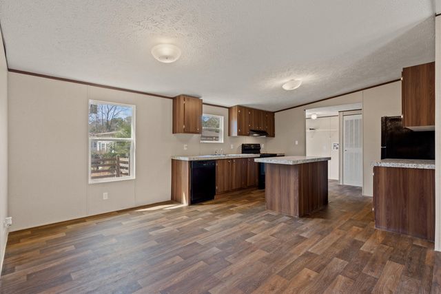 220 Green Street, Santee, SC 29142