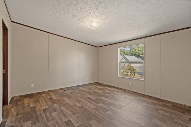 220 Green Street, Santee, SC 29142