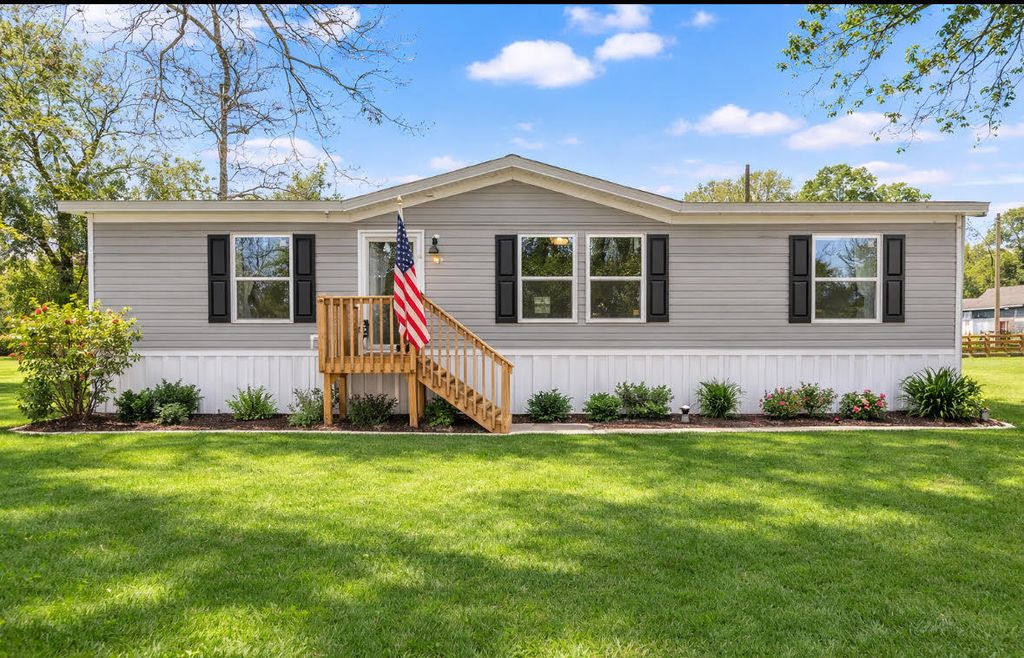 220 Green Street, Santee, SC 29142