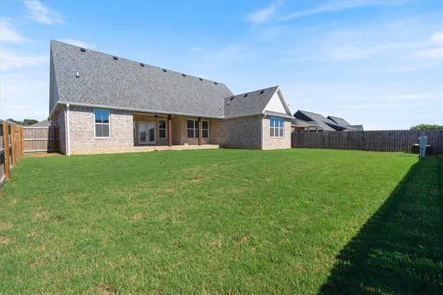 921 Petit Jean Street, Prairie Grove, AR 72753