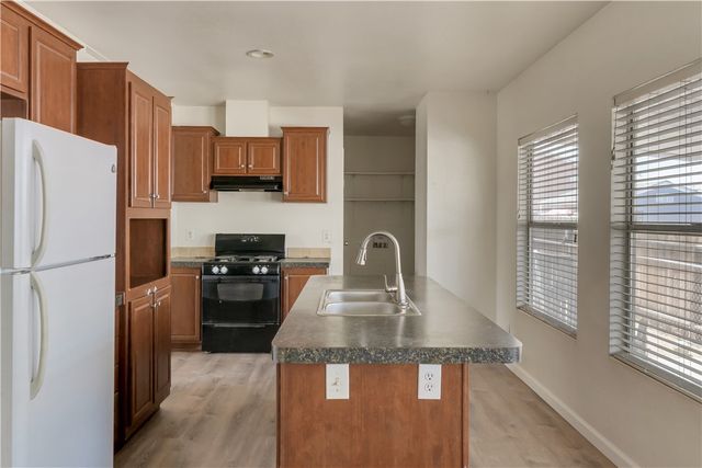 2494 W Main Street 145, Barstow, CA 92311