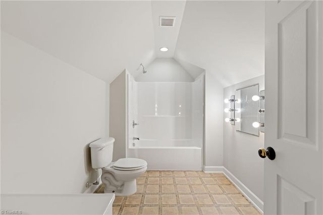 6715 Cottonwood Drive, Snow Camp, NC 27349