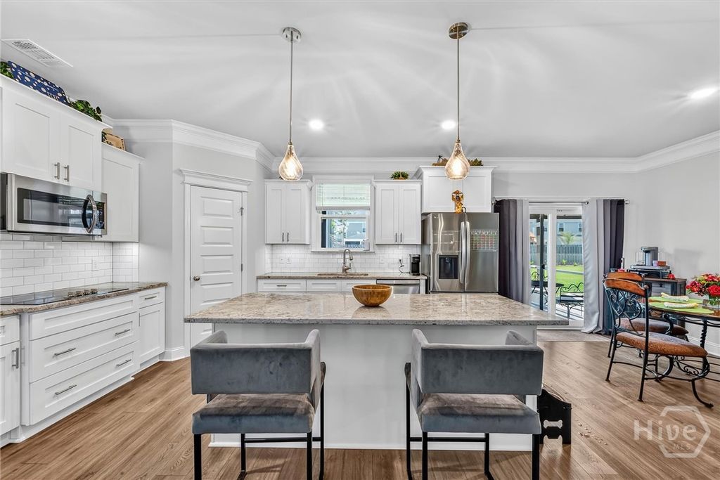 Image 12 of property listing at 165 Foxtail Drive, Richmond Hill, GA 31324