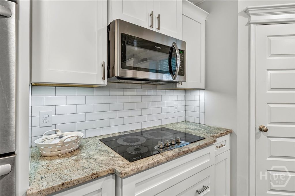 Image 16 of property listing at 165 Foxtail Drive, Richmond Hill, GA 31324