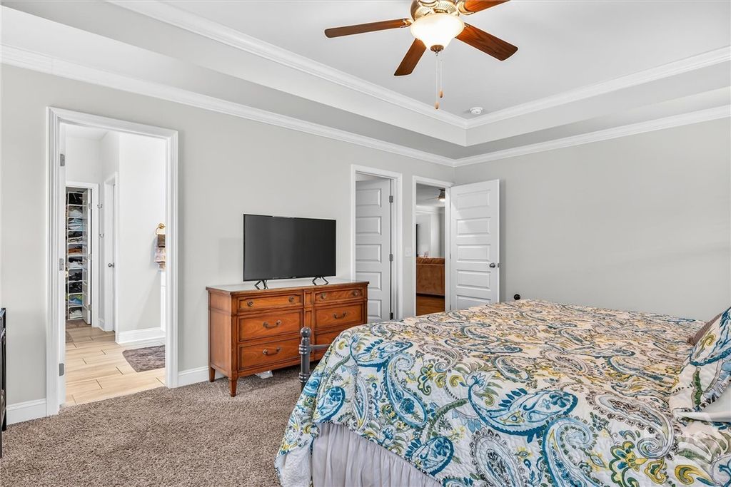 Image 21 of property listing at 165 Foxtail Drive, Richmond Hill, GA 31324