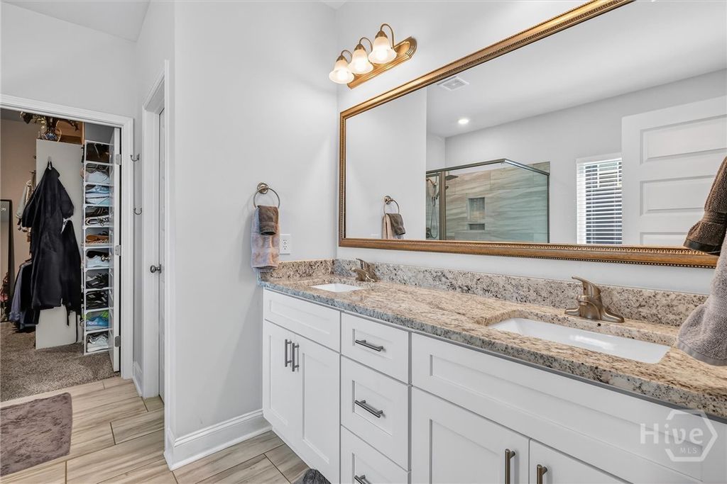 Image 22 of property listing at 165 Foxtail Drive, Richmond Hill, GA 31324
