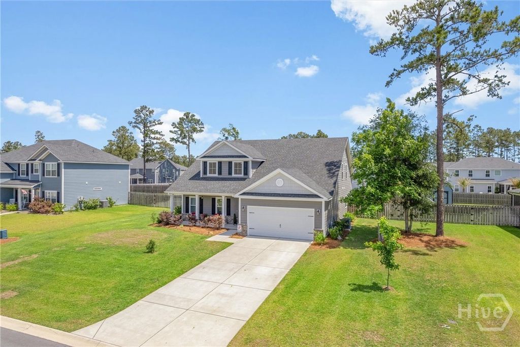 Image 51 of property listing at 165 Foxtail Drive, Richmond Hill, GA 31324