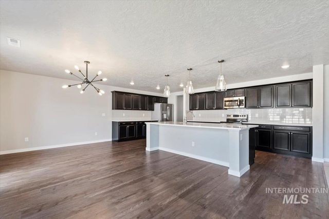 15182 N Mia Way, Nampa, ID 83651