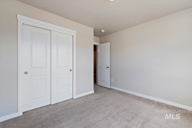 15182 N Mia Way, Nampa, ID 83651