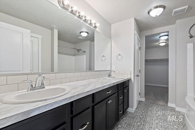 15182 N Mia Way, Nampa, ID 83651