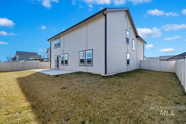 15182 N Mia Way, Nampa, ID 83651