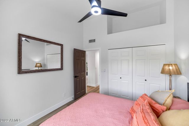 10333 E CARON Street, Scottsdale, AZ 85258