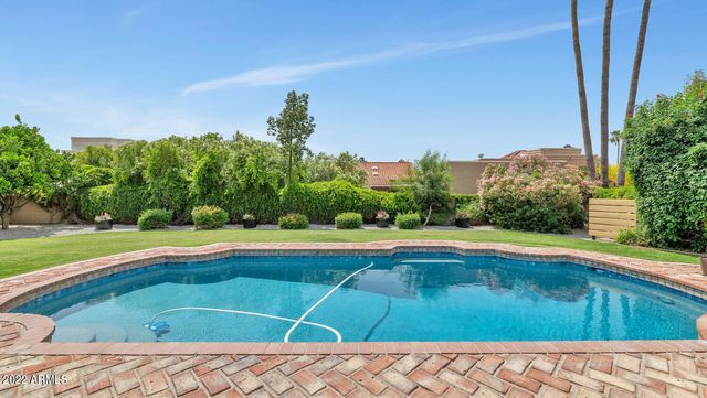 10333 E CARON Street, Scottsdale, AZ 85258