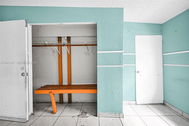 2415 NW 15th St, Miami, FL 33125