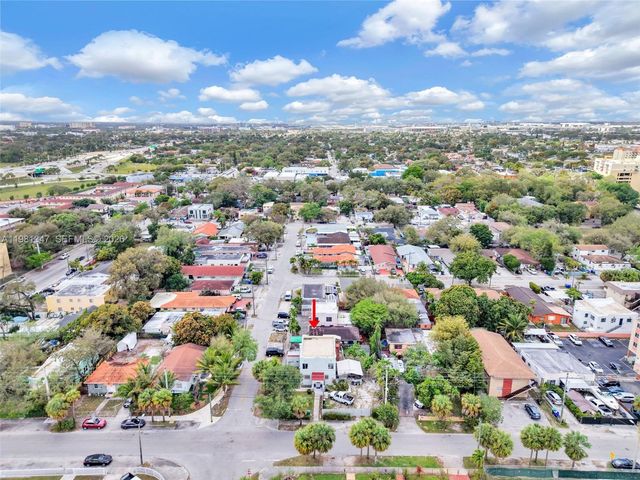 2415 NW 15th St, Miami, FL 33125