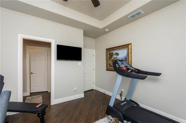 8102 Nazareth Dr, Corpus Christi, TX 78413