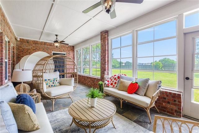 8102 Nazareth Dr, Corpus Christi, TX 78413