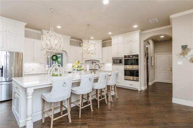 8102 Nazareth Dr, Corpus Christi, TX 78413