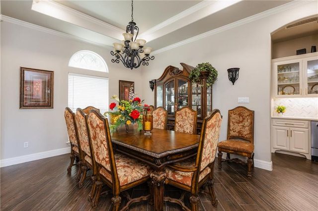 8102 Nazareth Dr, Corpus Christi, TX 78413