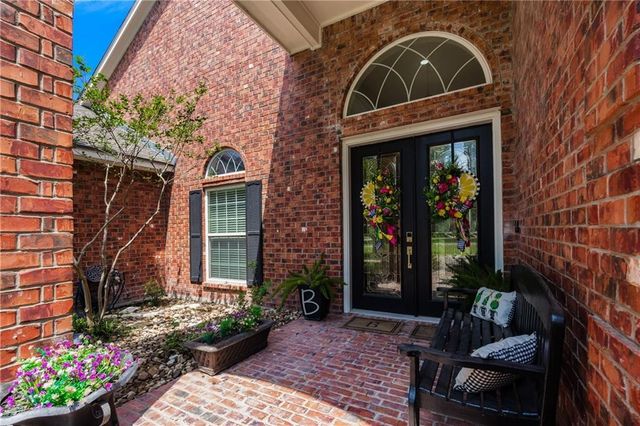 8102 Nazareth Dr, Corpus Christi, TX 78413