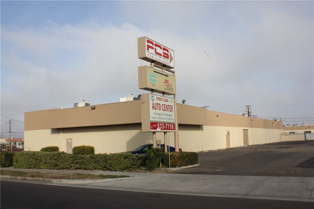 1751 W Lincoln Avenue W, Anaheim, CA 92801 — photo 2