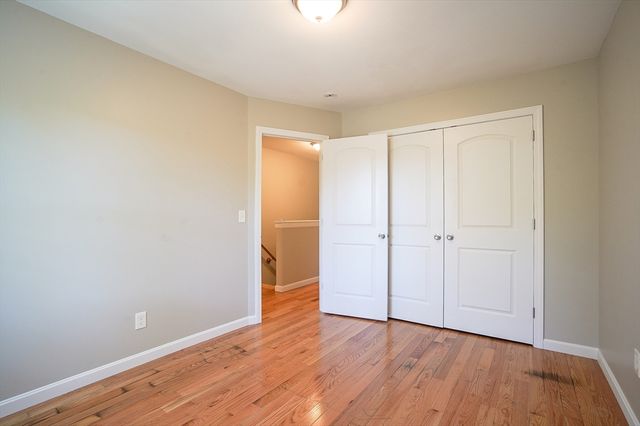 18-20 Healey 20, Springfield, MA 01151