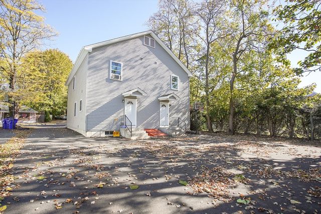 18-20 Healey 20, Springfield, MA 01151