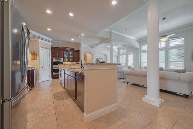 28210 Green Forest Bluff Trail, Katy, TX 77494