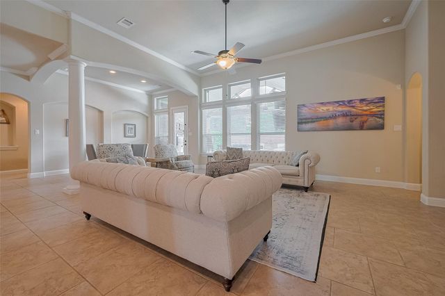 28210 Green Forest Bluff Trail, Katy, TX 77494