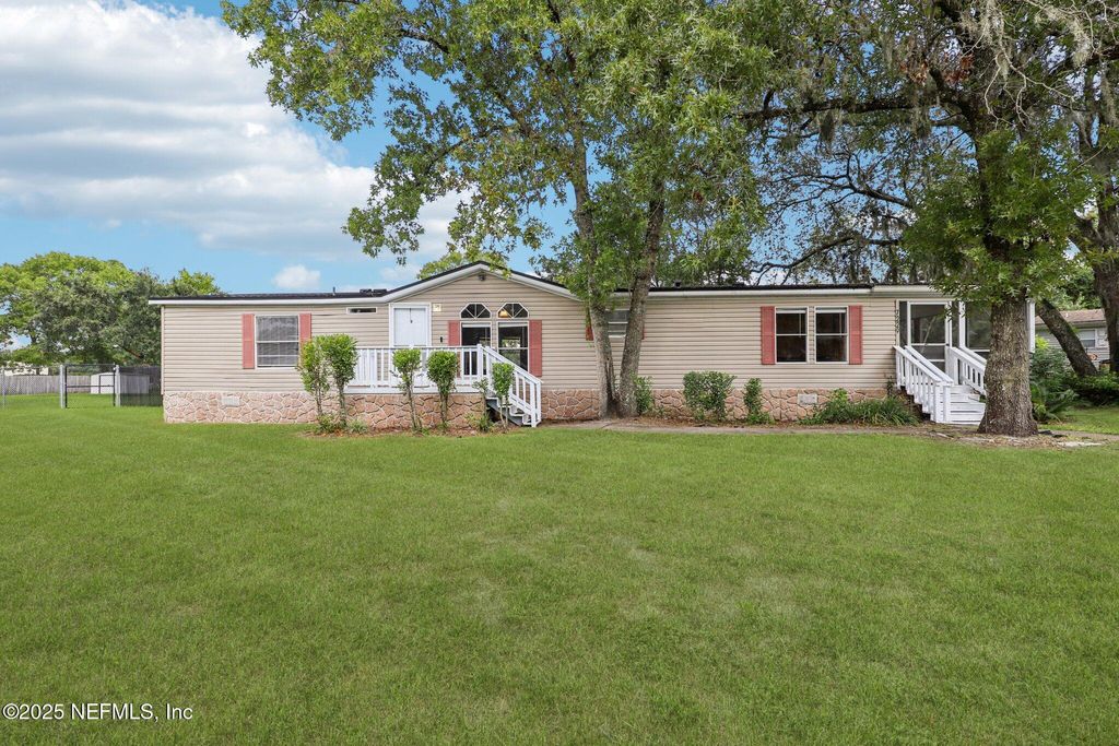 7229 PAUL HOWARD Drive, Jacksonville, FL 32222