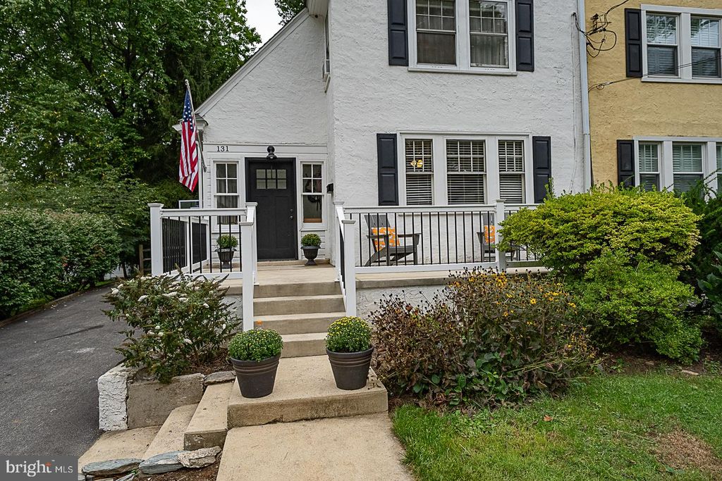 131 BIDDLE RD, PAOLI, PA 19301 — photo 2