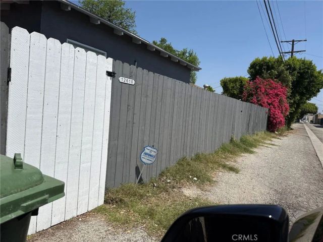 12610 Martha Street 2, Valley Village, CA 91607