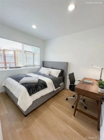 12610 Martha Street 2, Valley Village, CA 91607