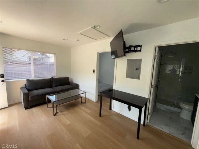 12610 Martha Street 2, Valley Village, CA 91607