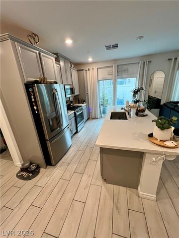 7348 North Decatur Blvd Boulevard 2, North Las Vegas, NV 89084