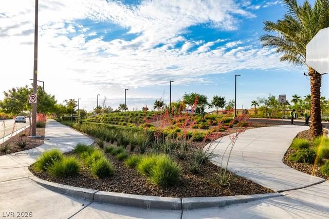 7348 North Decatur Blvd Boulevard 2, North Las Vegas, NV 89084