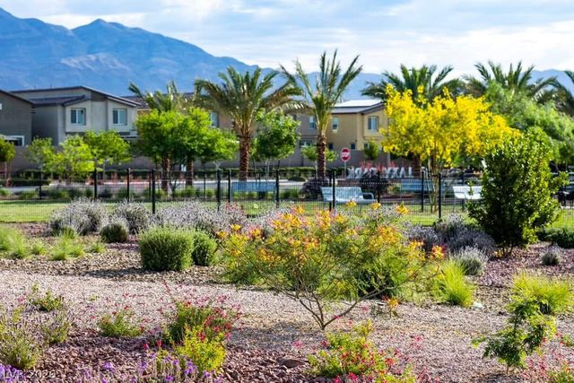 7348 North Decatur Blvd Boulevard 2, North Las Vegas, NV 89084