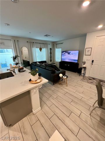 7348 North Decatur Blvd Boulevard 2, North Las Vegas, NV 89084