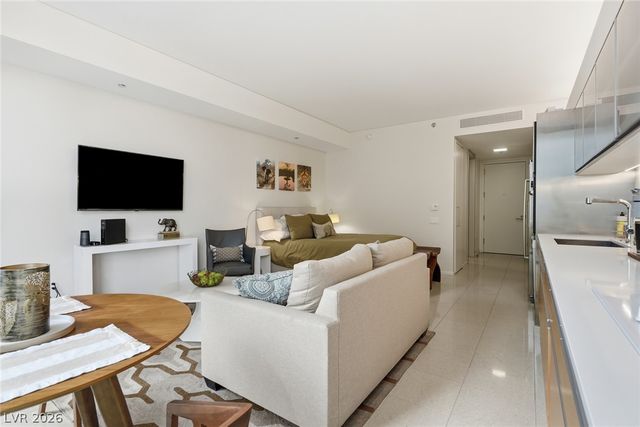 3722 Las Vegas Boulevard 2209, Las Vegas, NV 89158