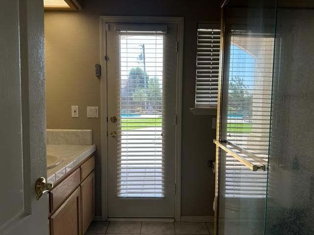 4167 W Fallon Avenue, Fresno, CA 93722