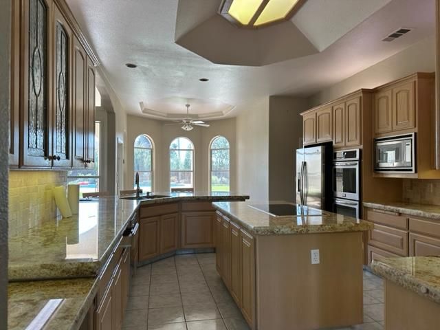 4167 W Fallon Avenue, Fresno, CA 93722