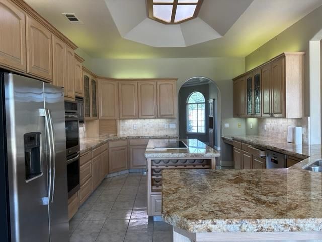 4167 W Fallon Avenue, Fresno, CA 93722