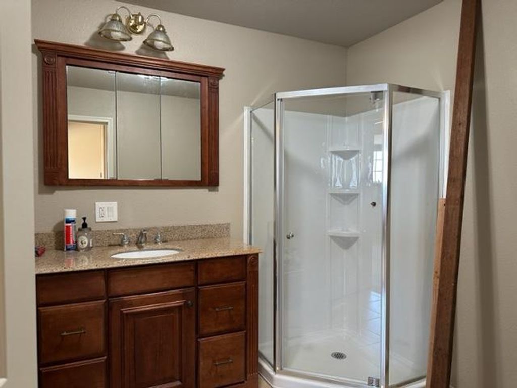 Image 24 of property listing at 4167 W Fallon Avenue, Fresno, CA 93722