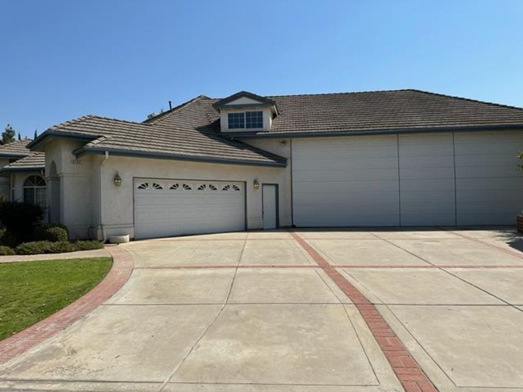 Image 3 of property listing at 4167 W Fallon Avenue, Fresno, CA 93722