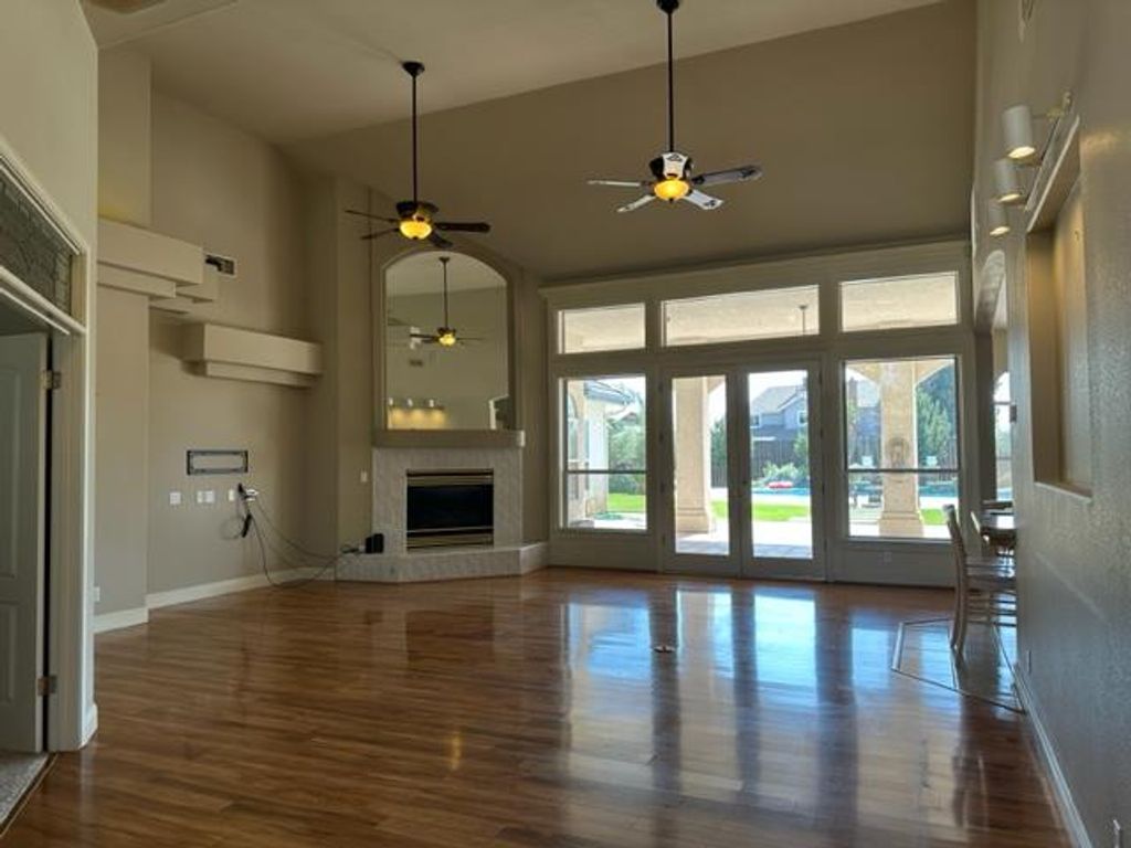 Image 4 of property listing at 4167 W Fallon Avenue, Fresno, CA 93722