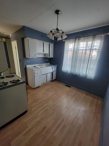 2554 Rose Street, Franklin Park, IL 60131