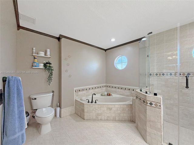 7355 NW 173rd Dr 103, Hialeah, FL 33015