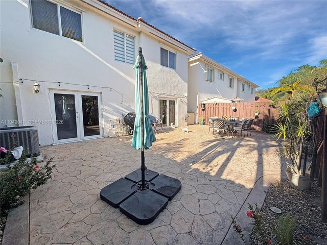 7355 NW 173rd Dr 103, Hialeah, FL 33015