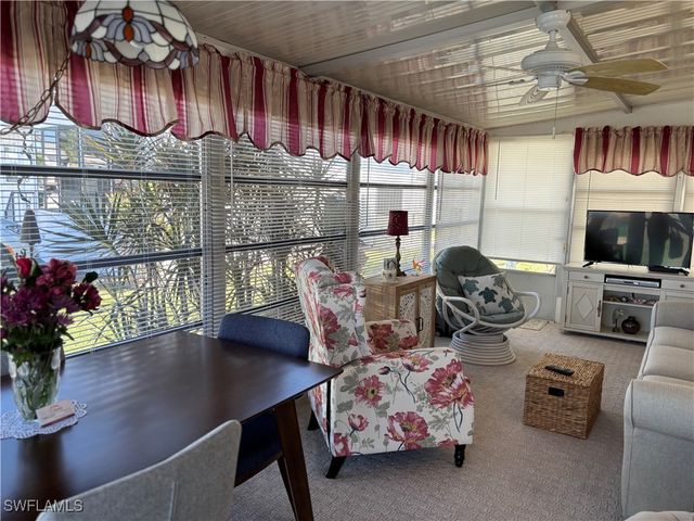 9 Jade DR 9J, Naples, FL 34114